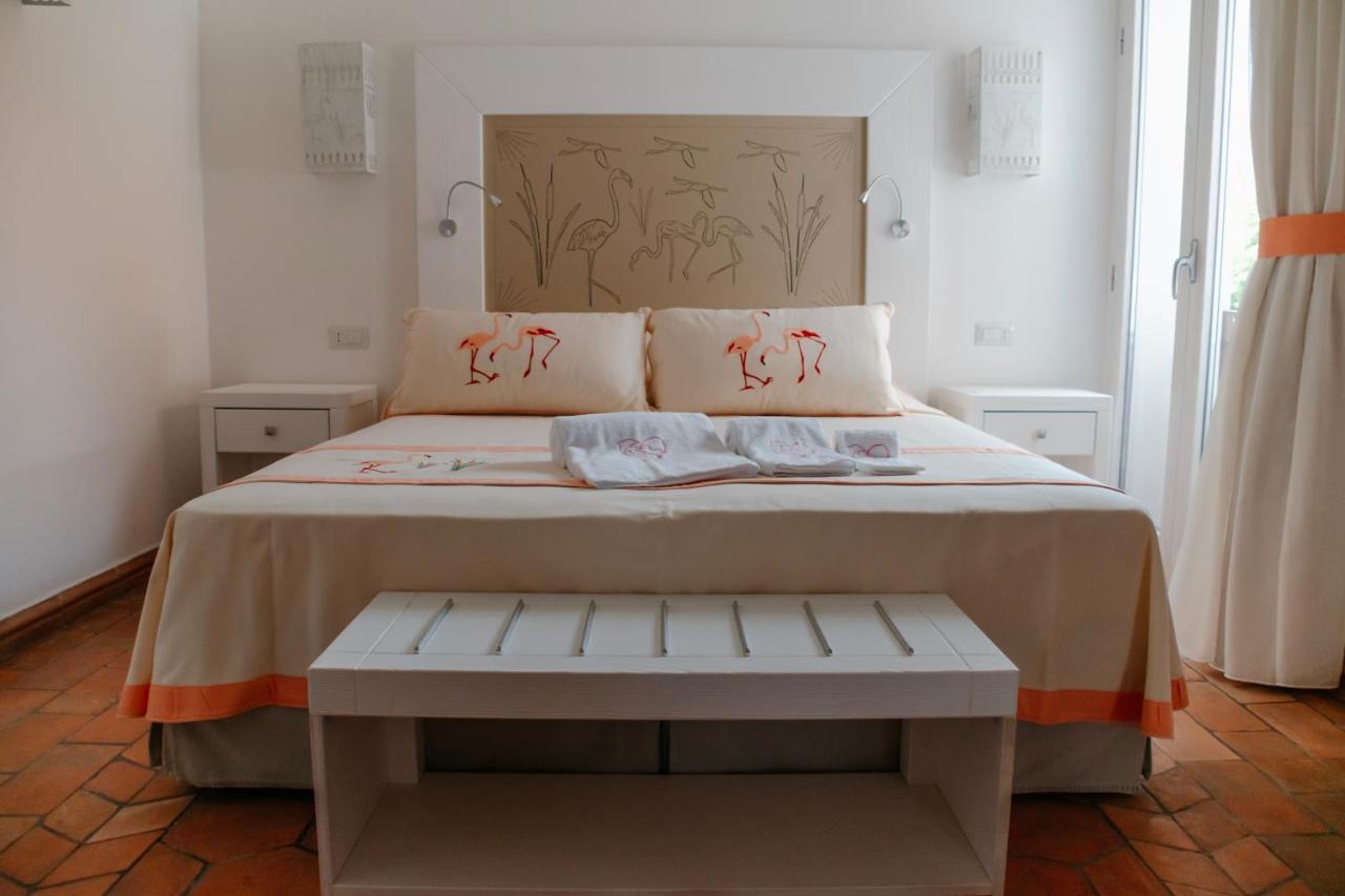 Rooms Apartaments Santa Teresa Капо-Теста Екстер'єр фото