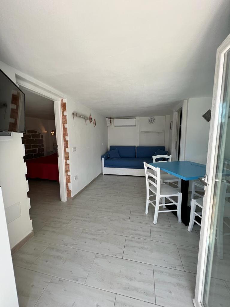 Rooms Apartaments Santa Teresa Капо-Теста Екстер'єр фото